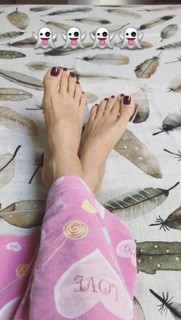 Francesca Leto feet photo thumbnail