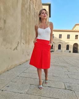 Francesca Leto feet photo thumbnail