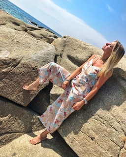 Francesca Leto feet photo thumbnail