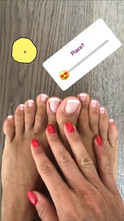 Francesca Leto feet photo thumbnail