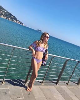 Francesca Leto feet photo thumbnail