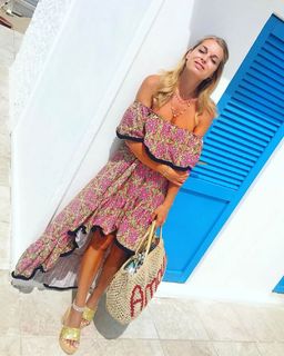 Francesca Leto feet photo thumbnail