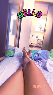 Francesca Leto feet photo thumbnail