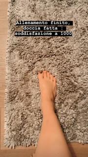 Francesca Leto feet photo thumbnail