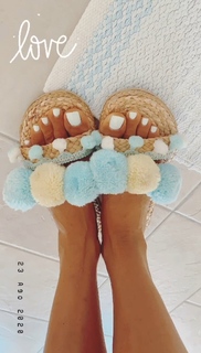 Francesca Leto feet photo thumbnail