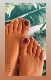 Francesca Leto feet photo thumbnail