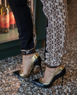 Francesca Leto feet photo thumbnail