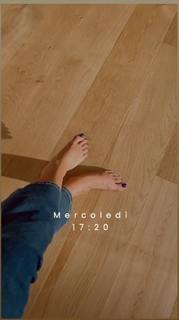 Francesca Leto feet photo thumbnail
