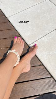 Francesca Leto feet photo thumbnail
