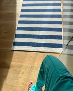 Francesca Leto feet photo thumbnail