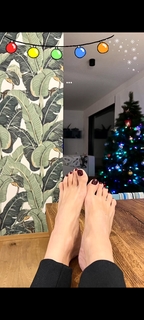 Francesca Leto feet photo thumbnail