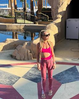 Francesca Leto feet photo thumbnail