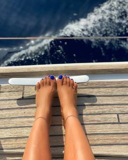 Francesca Leto feet photo thumbnail