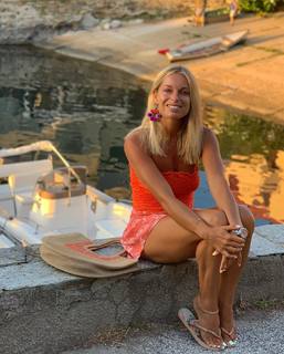 Francesca Leto feet photo thumbnail