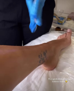Francesca Lodo feet photo 10
