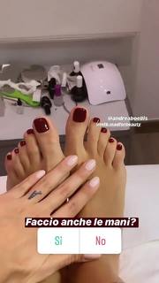 Francesca Lodo feet photo 12