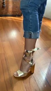 Francesca Lodo feet photo 17