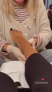 Francesca Lodo feet photo 1