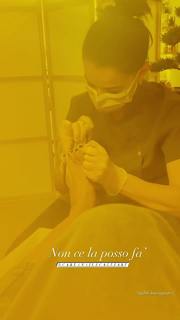 Francesca Lodo feet photo 4