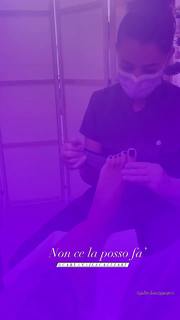 Francesca Lodo feet photo 3