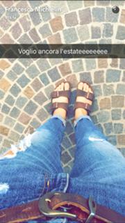 Francesca Michielin feet photo thumbnail