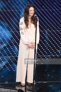 Francesca Michielin feet photo thumbnail
