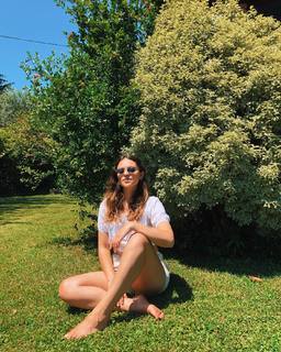 Francesca Michielin feet photo thumbnail