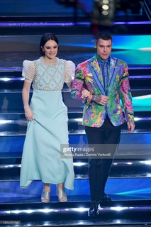 Francesca Michielin feet photo thumbnail