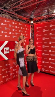 Francesca Michielin feet photo thumbnail