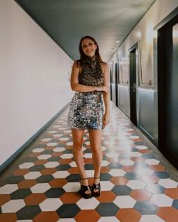 Francesca Michielin feet photo thumbnail