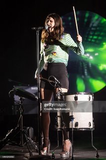 Francesca Michielin feet photo thumbnail