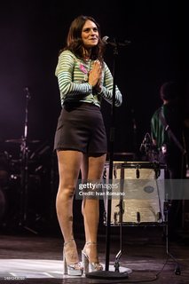 Francesca Michielin feet photo thumbnail