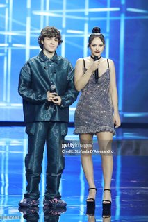 Francesca Michielin feet photo thumbnail