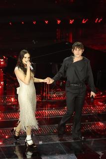 Francesca Michielin feet photo thumbnail