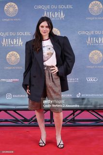 Francesca Michielin feet photo thumbnail