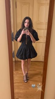 Francesca Michielin feet photo thumbnail