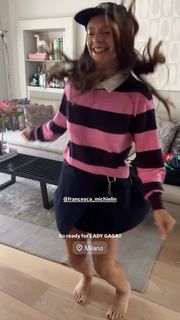 Francesca Michielin feet photo thumbnail