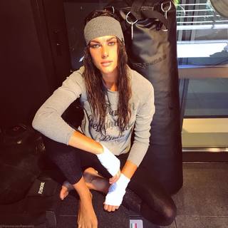 Francesca Novello feet photo 3