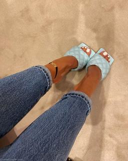 Francesca Novello feet photo 8