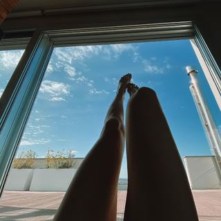 Francesca Novello feet photo 11