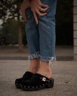 Francesca Novello feet photo 16