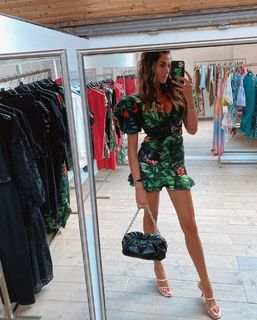 Francesca Novello feet photo 8