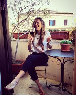 Francesca Valtorta feet photo 12