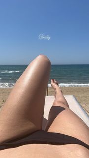 Francesca Valtorta feet photo 13