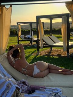 Francesca Valtorta feet photo 9