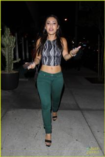 Francia Raisa feet photo thumbnail