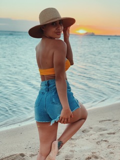 Francia Raisa feet photo thumbnail
