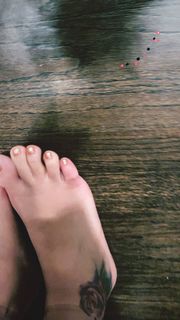 Francia Raisa feet photo thumbnail