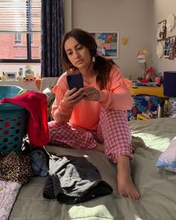 Francia Raisa feet photo thumbnail