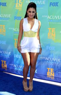 Francia Raisa feet photo thumbnail
